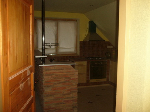 img12.jpg