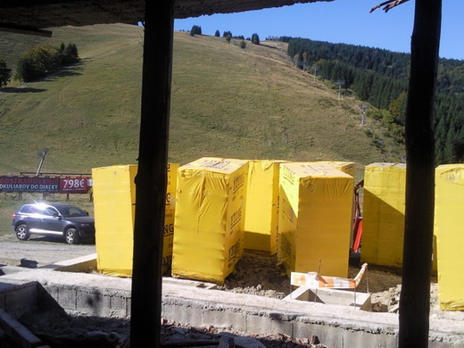 img18-4.jpg